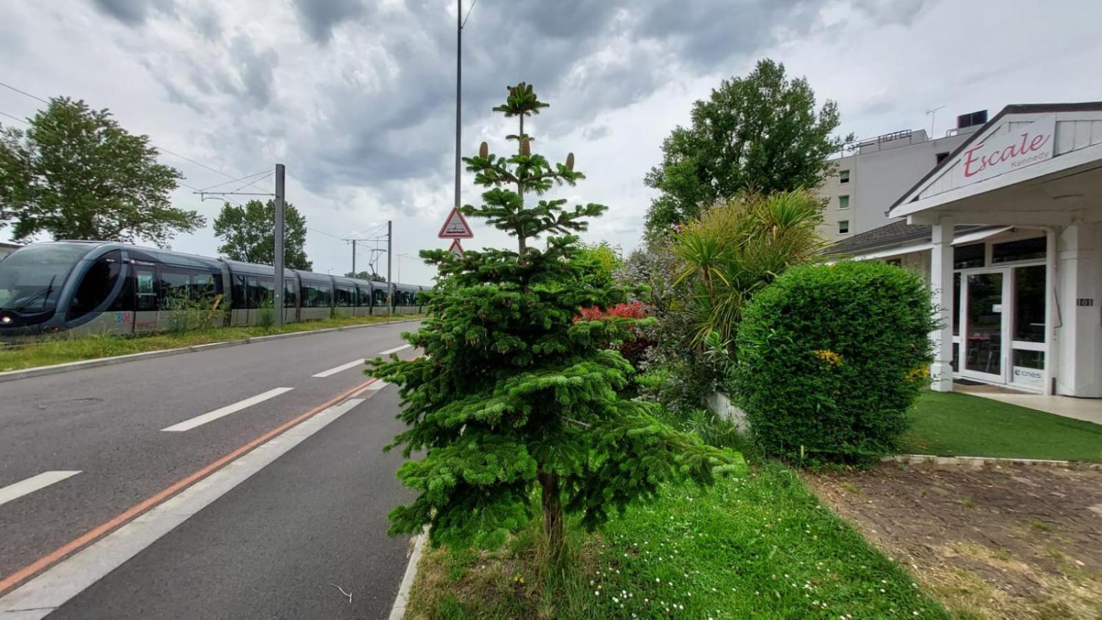 Escale Kennedy Mérignac Exterior foto